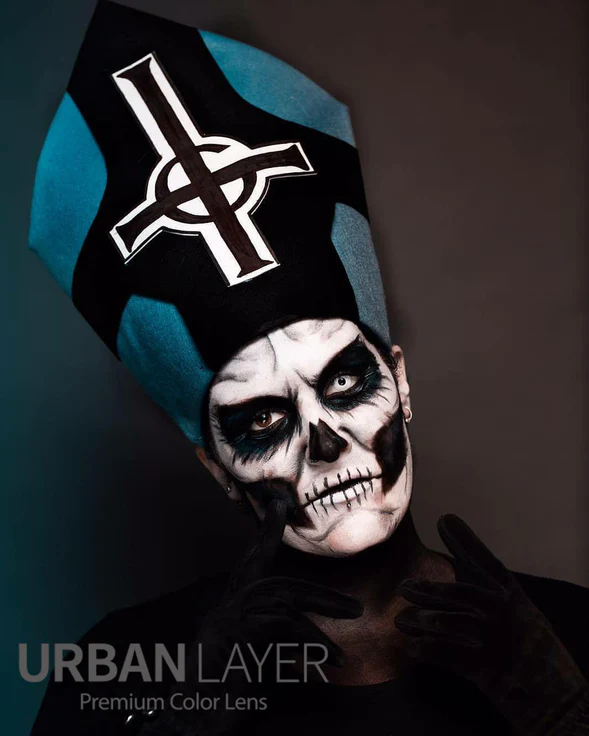 White Out ☆ Urban Layer